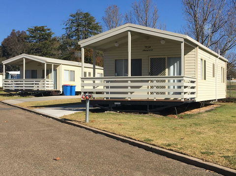 Harden Caravan Park - Surfers Gold Coast 0
