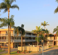 Jadran Motel and El Jays Holiday Lodge - Surfers Gold Coast