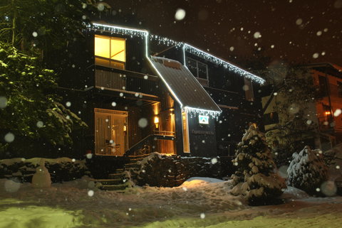 Kilimanjaro Alpine Apartments - Surfers Gold Coast 1