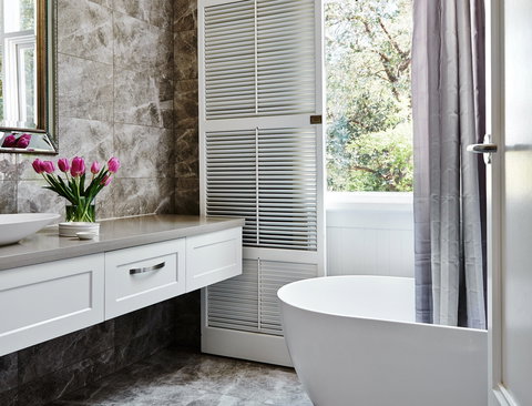 Lake House - Surfers Gold Coast 2