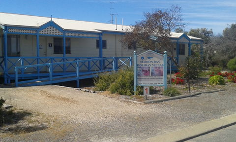 Marion Bay Holiday Villas - Surfers Gold Coast 1