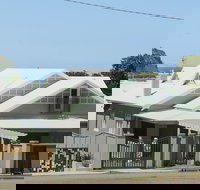 Merewether Beach House B and B - Surfers Gold Coast