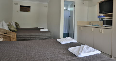 Mittagong Motel - Surfers Gold Coast 1