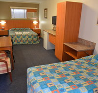 Motel Monaco - Surfers Gold Coast