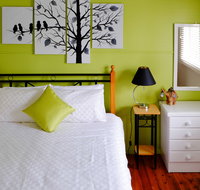 Pebble Bay Cottage - Surfers Gold Coast
