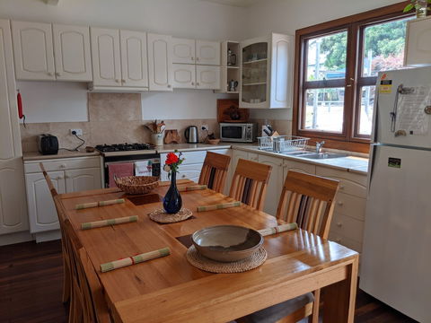 River Vida Family Size Holiday Home - Surfers Gold Coast 1