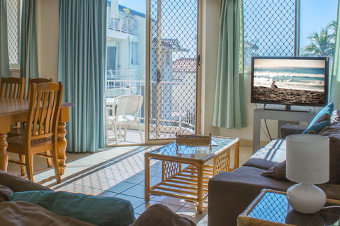 Sandcastles On Currumbin Beach - Surfers Gold Coast 1