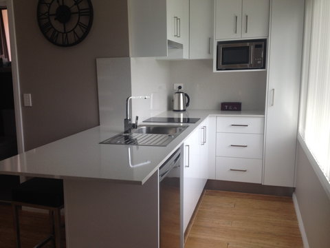 Shellharbour Village Escape - Surfers Gold Coast 1