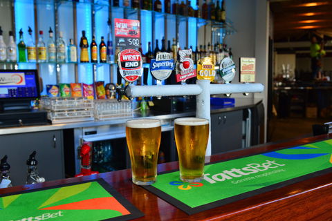 Waikerie Hotel Motel - Surfers Gold Coast 2