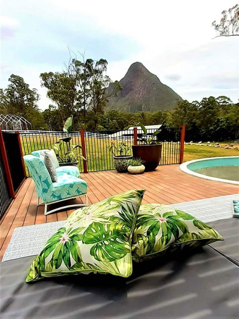 Sunshine Coast Farm Stay  - Surfers Gold Coast 0