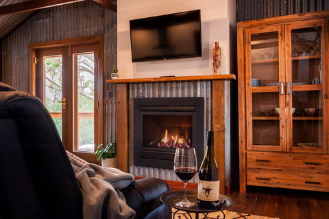 Angaston Saleyards - Elders Office - Surfers Gold Coast 2