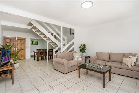 A Perfect Stay - Byron's Mango Tree - Surfers Gold Coast 1