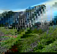Astra Apartments - Manhattan - Surfers Gold Coast