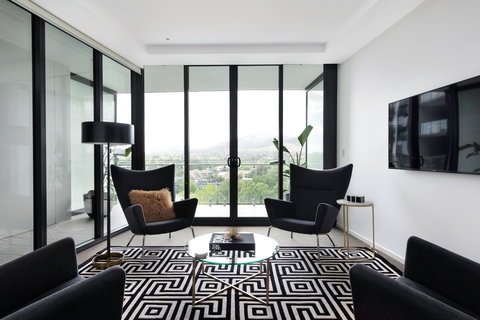 Birch Apartments - Surfers Gold Coast 1