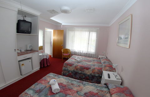 Blue And White Lodge - Surfers Gold Coast 2