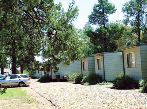 Camp Cypress Cabin And Caravan Park - Surfers Gold Coast 0