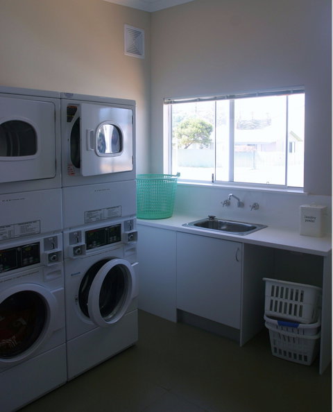 Clearwater Motel Apartments - Surfers Gold Coast 2