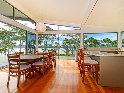 Cloudy Bay Lagoon Estate - Surfers Gold Coast 2