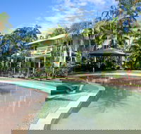 Coral Beach Noosa Resort - Surfers Gold Coast