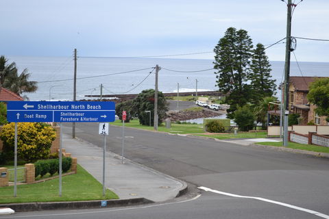 Cowries Harbourside Shellharbour Village - Surfers Gold Coast 1
