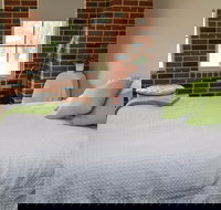 Downunder Farmstays - Surfers Gold Coast