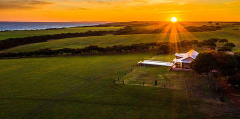 Mistere On Kangaroo Island - Surfers Gold Coast 1