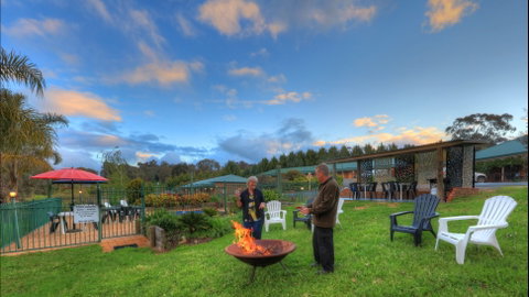 Motel Views Yackandandah - Surfers Gold Coast 1