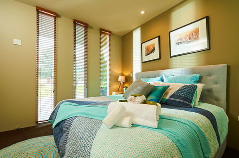 No. 6 Luxury Private Haven - Surfers Gold Coast 0