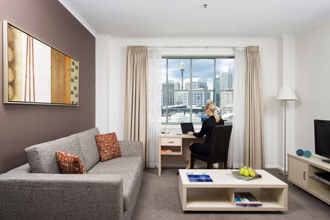 Oaks Sydney Goldsbrough Suites - Surfers Gold Coast 1