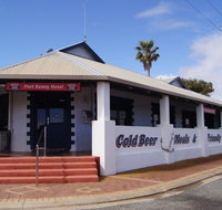 Port Kenny Hotel - Surfers Gold Coast
