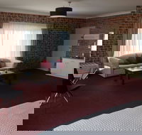 Richmond Motor Inn - Surfers Gold Coast