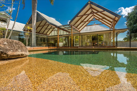 Rockinghorse House - Surfers Gold Coast 0