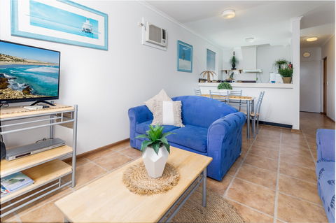 Spalding Lodge Unit 10 - Surfers Gold Coast 2