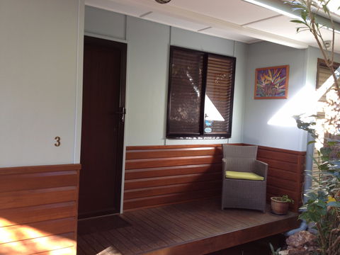 Sunbird Gardens - Surfers Gold Coast 2