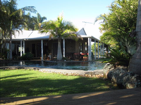 Twin Figs Country Retreat - Surfers Gold Coast 0
