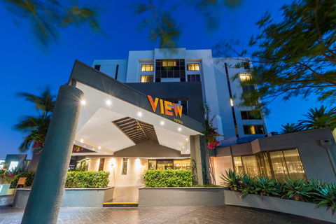 View Brisbane - Surfers Gold Coast 0