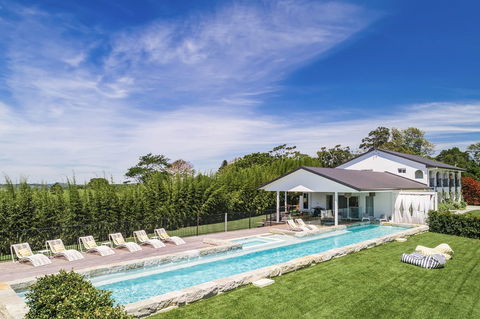 Villa St Helena - Surfers Gold Coast 1
