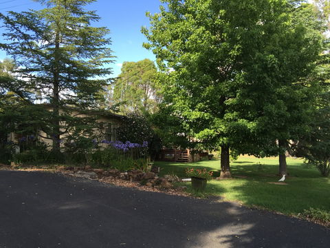 Warrumbungles Mountain Motel - Surfers Gold Coast 1