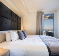 Zappeion Apartments - Surfers Gold Coast
