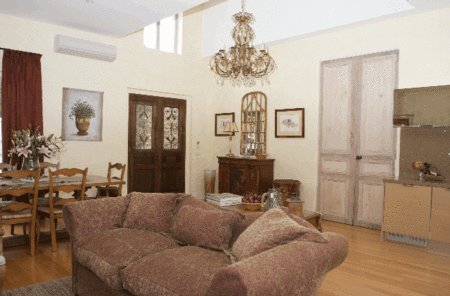 Casa Valeri - Surfers Gold Coast 1
