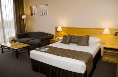 Sunnybrook Hotel  Convention Centre - Surfers Gold Coast