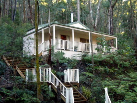 Myers Creek Cascades Luxury Cottages - Surfers Gold Coast 0