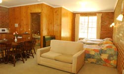 Yarra Valley Motel - Surfers Gold Coast 3