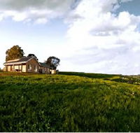 Hut on the Hill Heathcote - Surfers Gold Coast