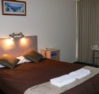 Warrina Motor Inn - Surfers Gold Coast