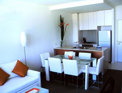 Clarion Suites Milano On Swanston - Surfers Gold Coast 5