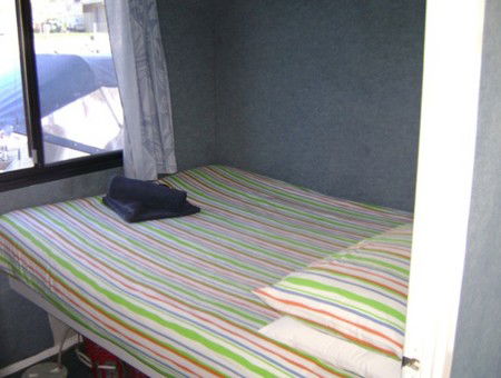 Boyds Bay Houseboat Holidays - Surfers Gold Coast 0