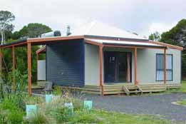 The Island Spa And Cottages - Surfers Gold Coast 0