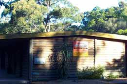 Beachcomber Caravan Park & Log Cabins - Surfers Gold Coast 0