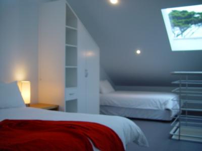 Oceanic Apartments - Surfers Gold Coast 2